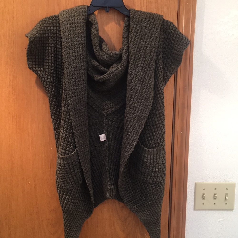 Knit Woman's Layering Cardigan